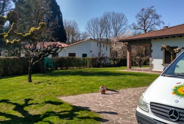 Mantenimiento integral de tu Jardín Mantenimiento integral de tu Jardín
