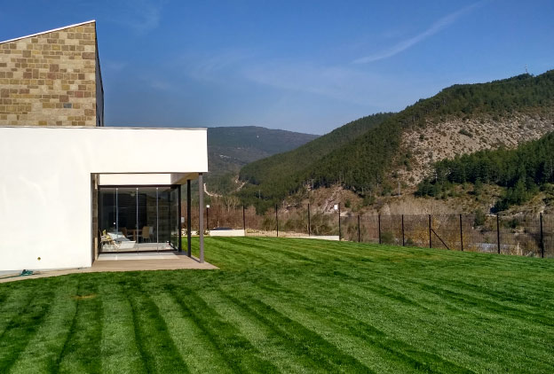 Mantenimiento integral de tu Jardín Mantenimiento integral de tu Jardín